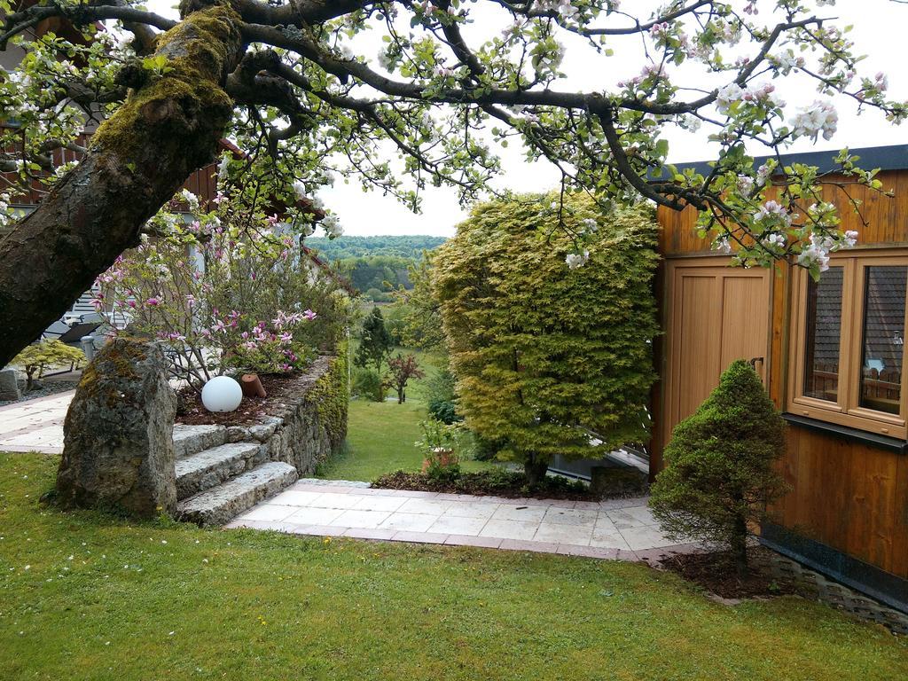 Pension Am Wald Goessweinstein Exterior photo